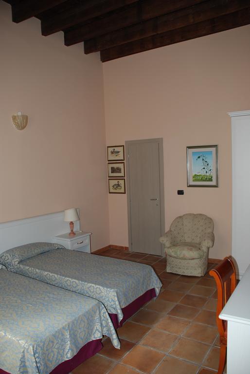 B&B Julia'S Friends Сассарі Номер фото